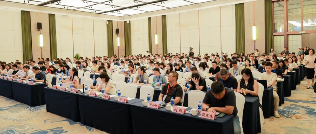 神州数码DCN赋能职教新征程 人工智能（AI）赋能职业教育专题培训在全国多地圆满举办